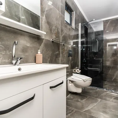 Cinar Apartment